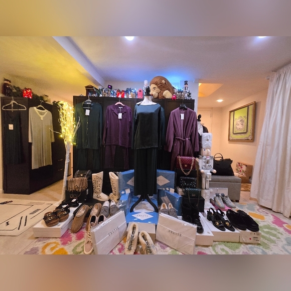 Frette Luxury Cascade Loungwear 2025 NWT 2- Piece Green Top/Pants Silk/Cotton - Picture 9 of 14